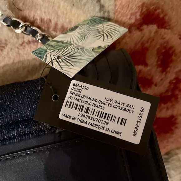 Badgley Mishka blue denim and vegan leather faux pearl messenger bag. NWT - Picture 8 of 10